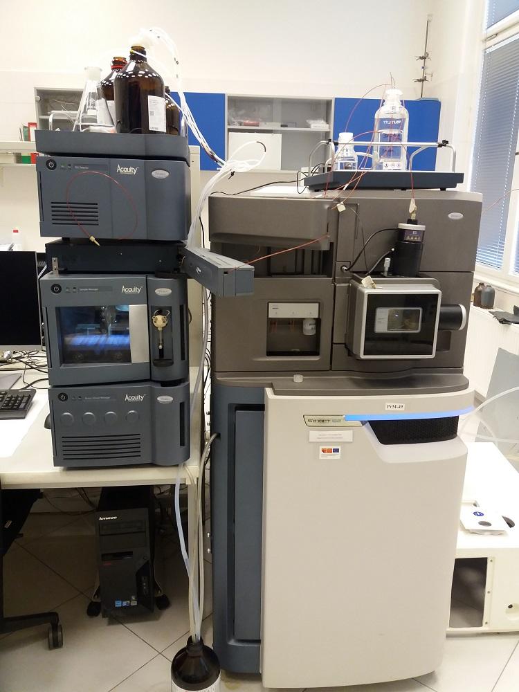  ◳ LC-QTOF-HRMS Synapt G2 (Waters)_2 (jpg) → (originál)