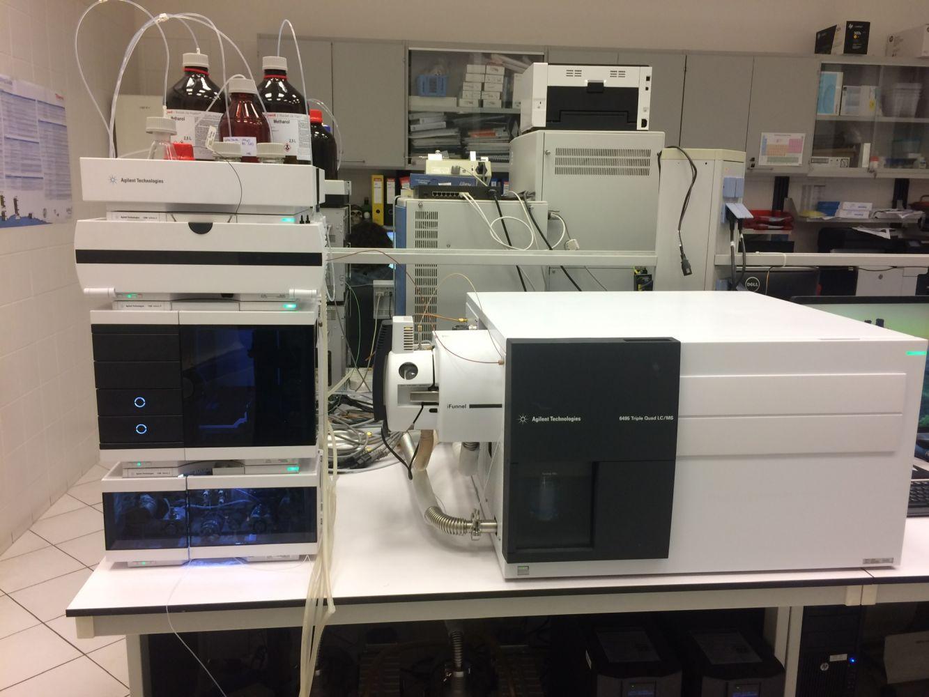  ◳ Agilent 6495 (jpg) → (originál)