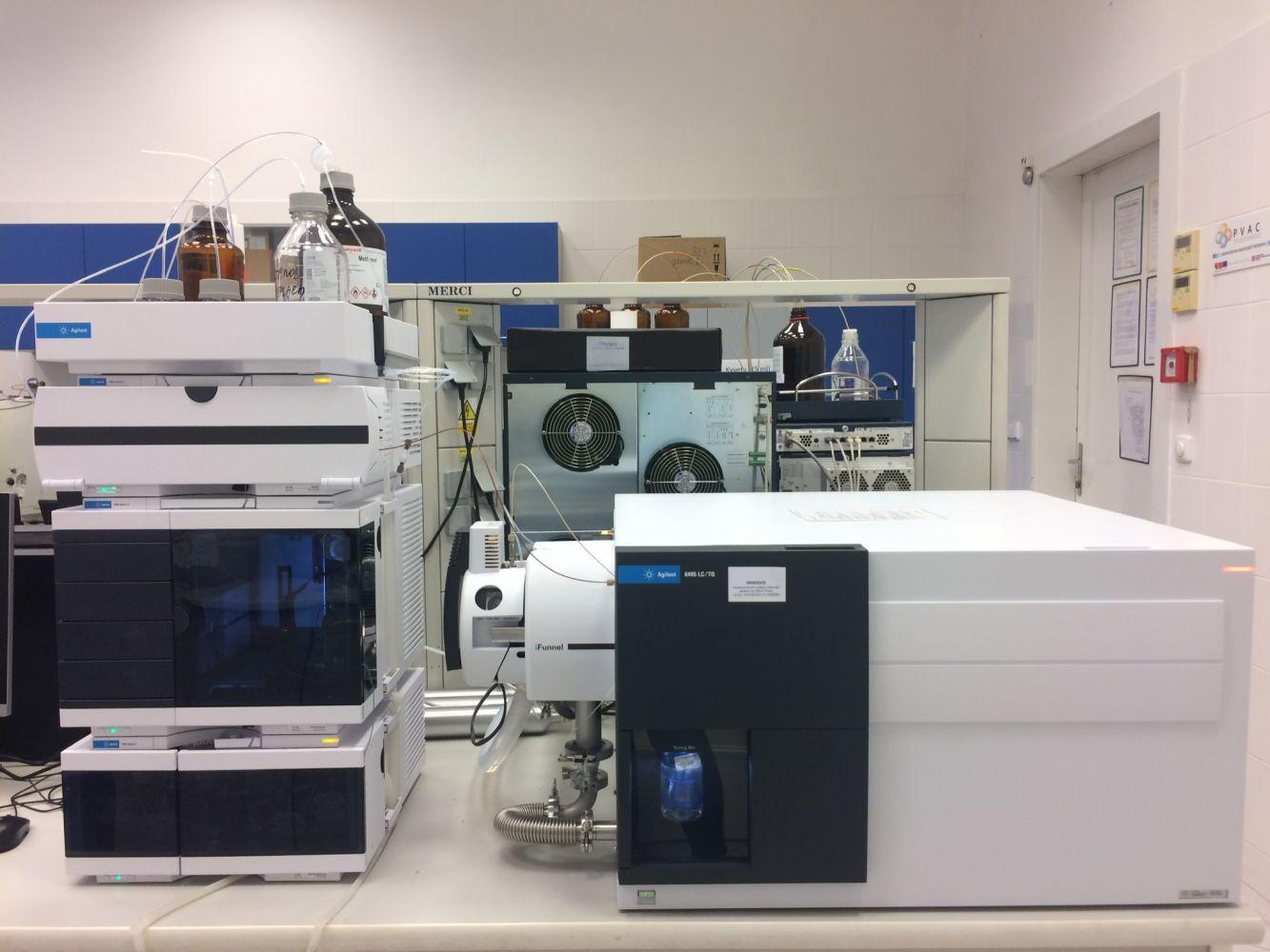  ◳ Agilent 6495C (jpg) → (originál)