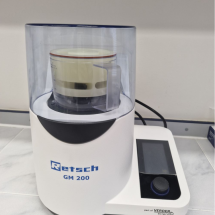 Laboratorní nožový mlýn