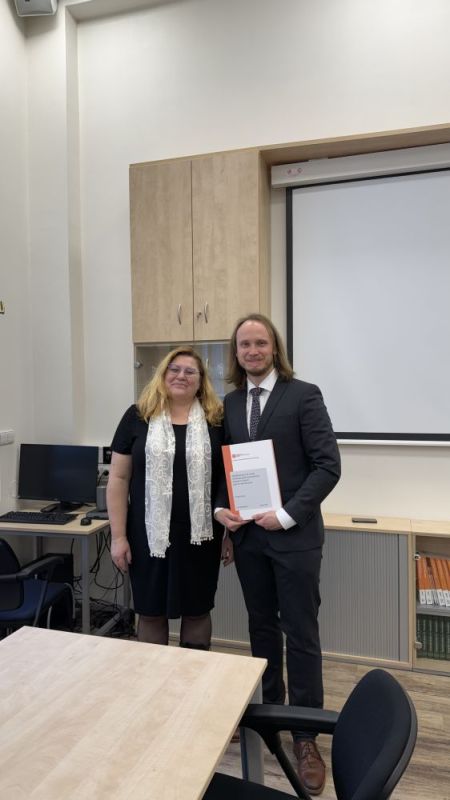 323 doktoři_Vacková_Behner